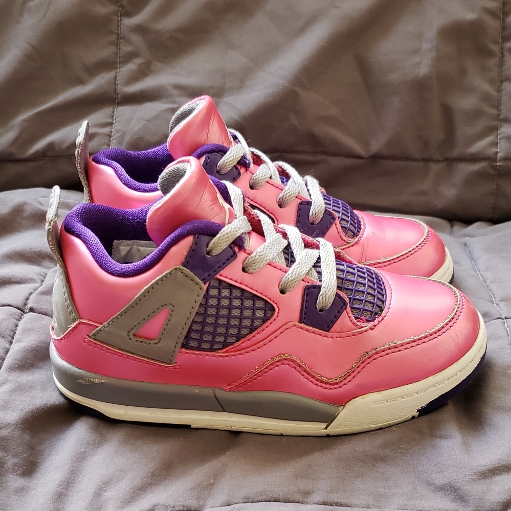 Jordan 4